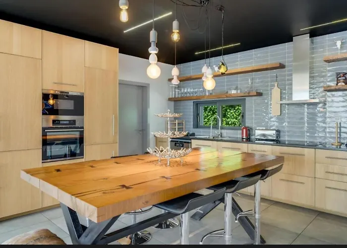 Rubydom By Turin Villa *